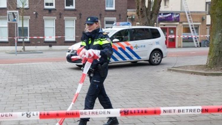 Arnhem - Politie zoekt getuigen van overval op casino
